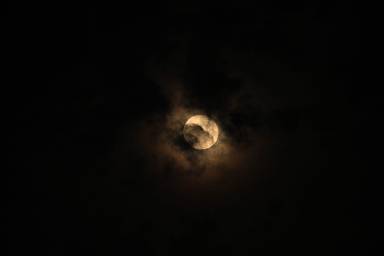 Chasing the Moon: A Night of Magic and Mayhem